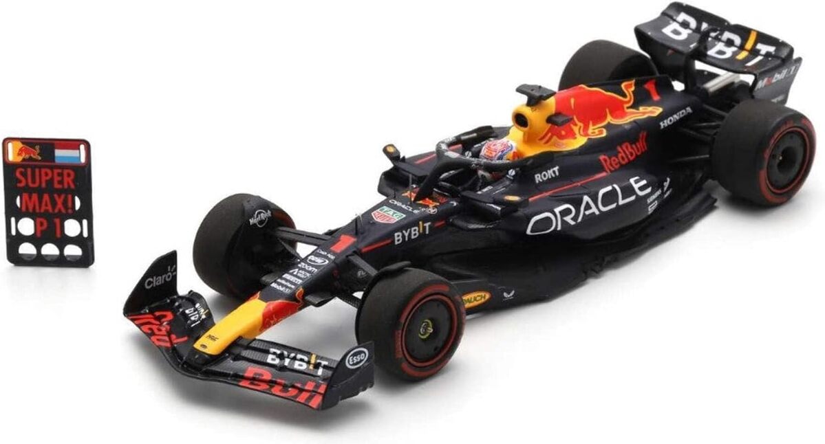 Test : maquette Spark 1/43 Red Bull Racing F1 RB19, gagnante du GP de Belgique 2025