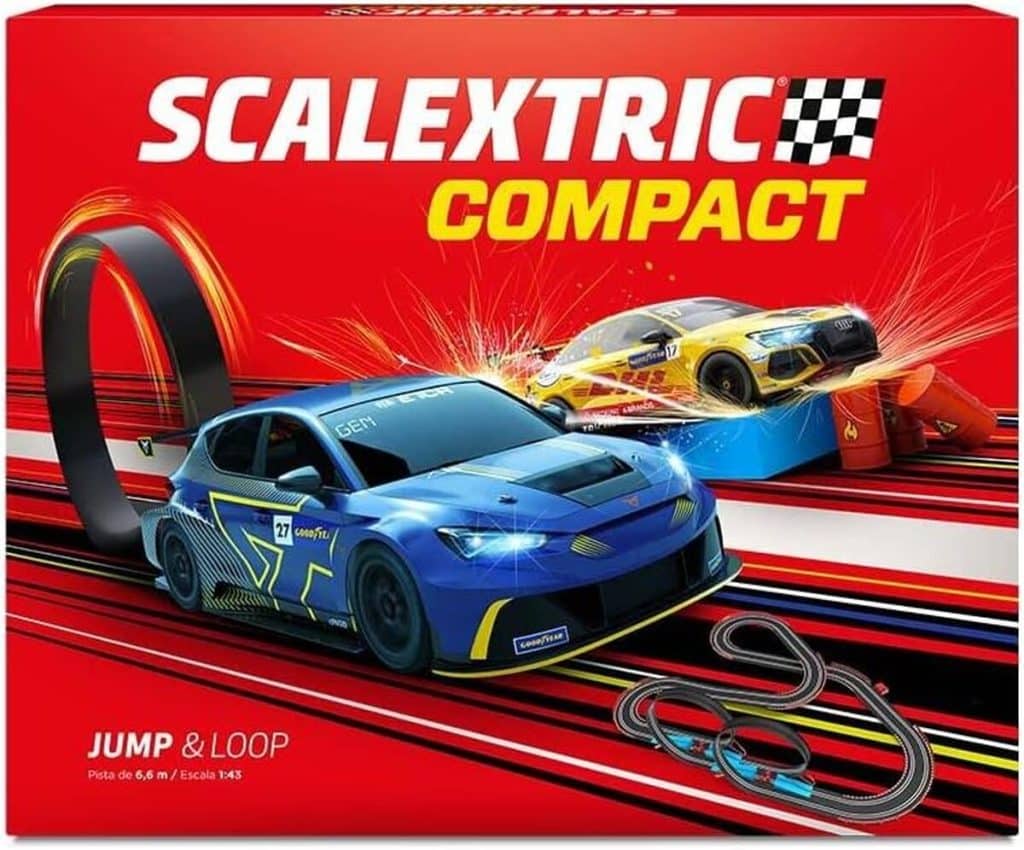 Test du circuit Scalextric Compact Jump & Loop C10468S500