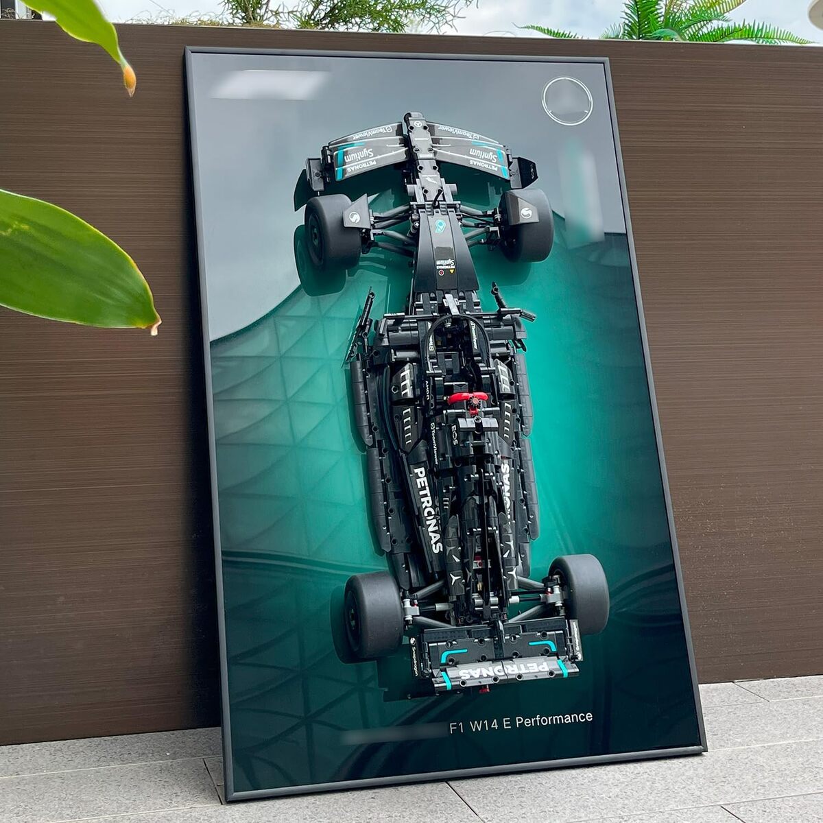 Test Du Panneau Mural JKZUZU Pour Lego Mercedes AMG F1 W14 E test-du-panneau-mural-jkzuzu-pour-lego-mercedes-amg-f1-w14-e