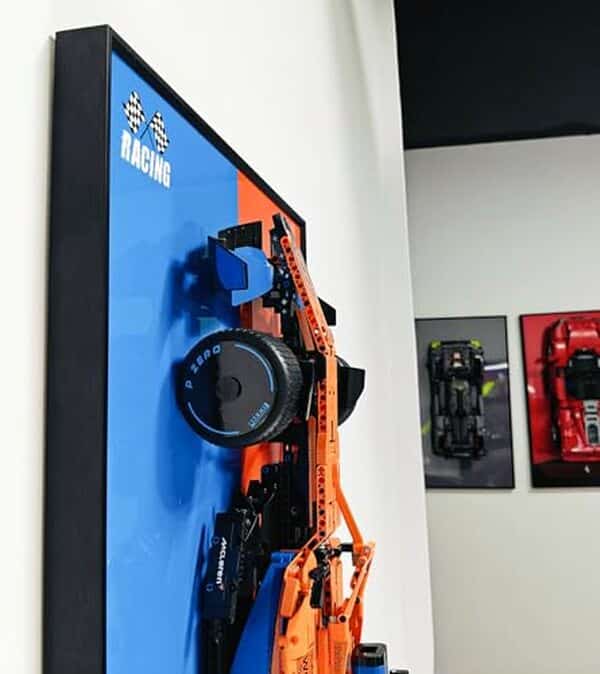 Découvrez notre analyse complète du tableau mural iCUANUTY dédié au modèle LEGO 42141 McLaren F1 : design, qualité et installation facile expliqués en détail.
