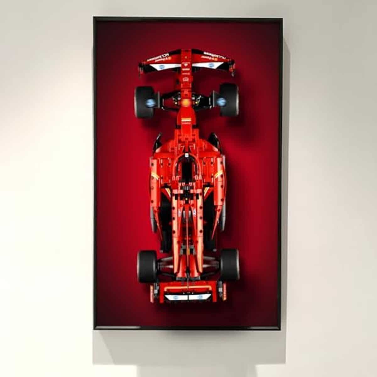 Test : support mural pour Ferrari SF-24 par Icuanuty