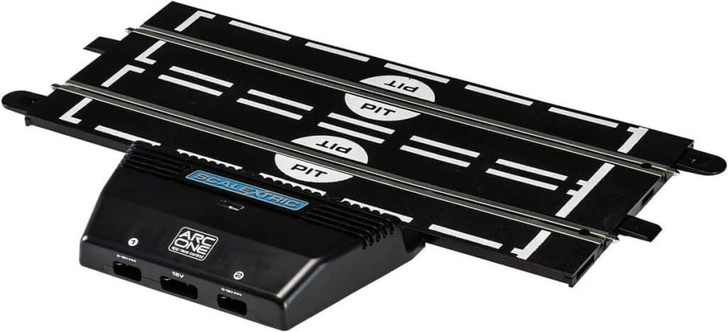 Test du Scalextric ARC Pro C8435 : rail d'alimentation digital sans fil